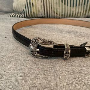 Brighton Small/28  Silver & Black Belt with Beautiful Buckle